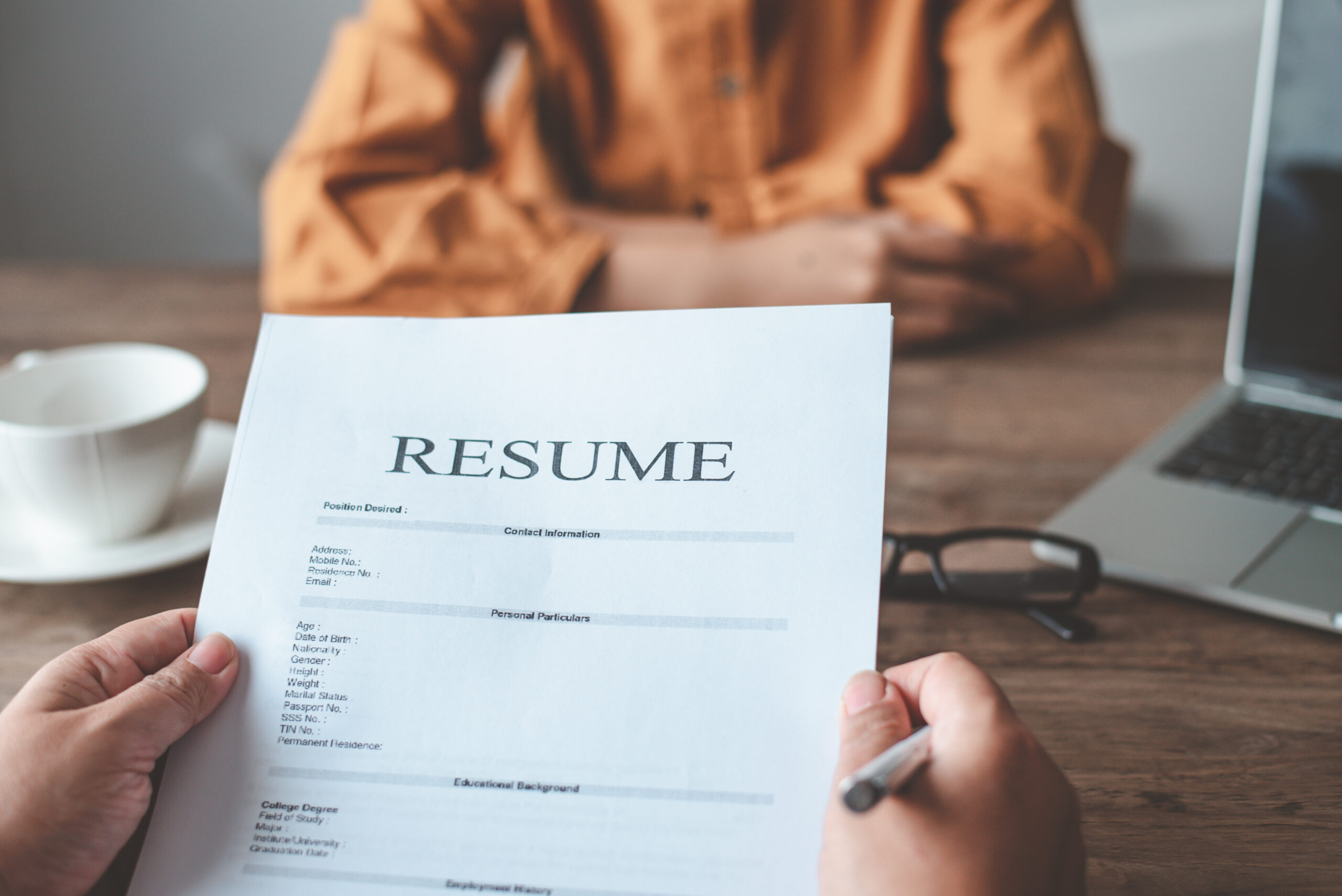 How To Write A Resume - Couleeregionjobs.com